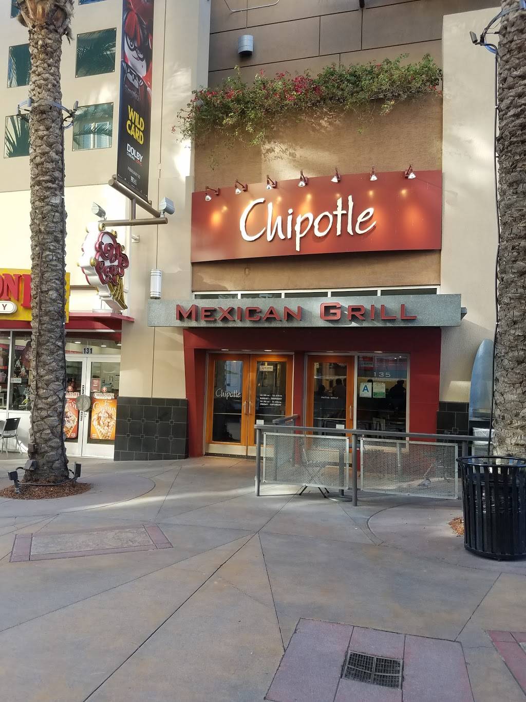 Chipotle Mexican Grill | restaurant | 135 E Palm Ave Spc A2, Burbank, CA 91502, USA | 8188420622 OR +1 818-842-0622