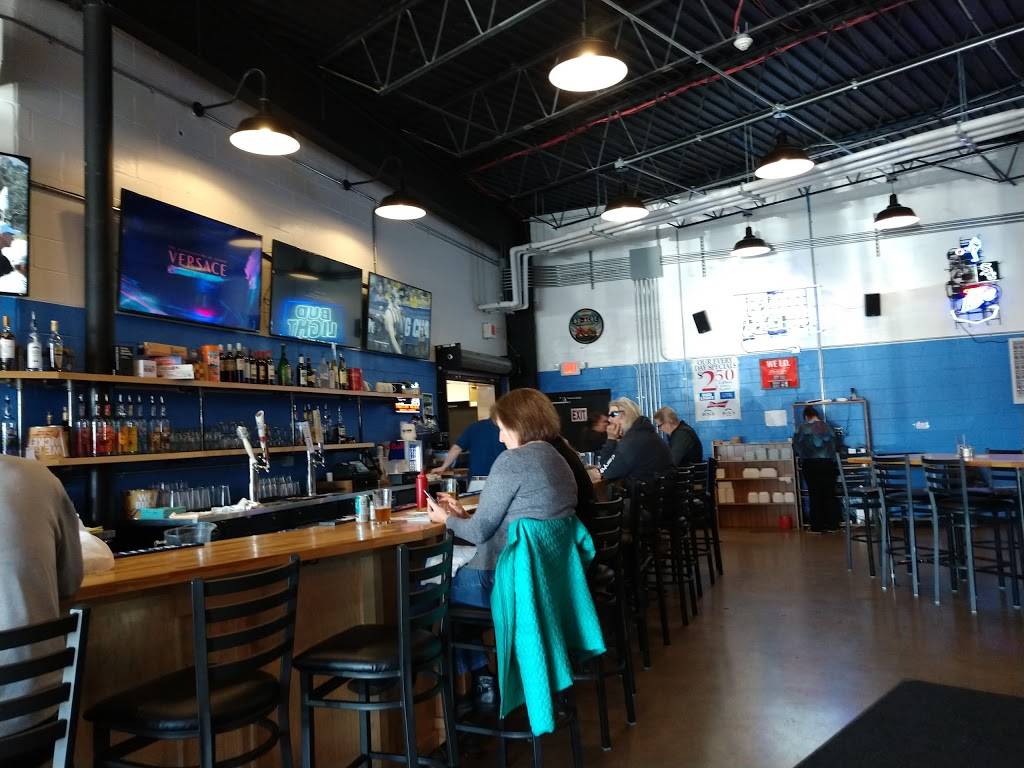 Olympia Sports Bar and Grill | restaurant | 1301 W Pioneer Pkwy #125, Peoria, IL 61615, USA | 3098632014 OR +1 309-863-2014