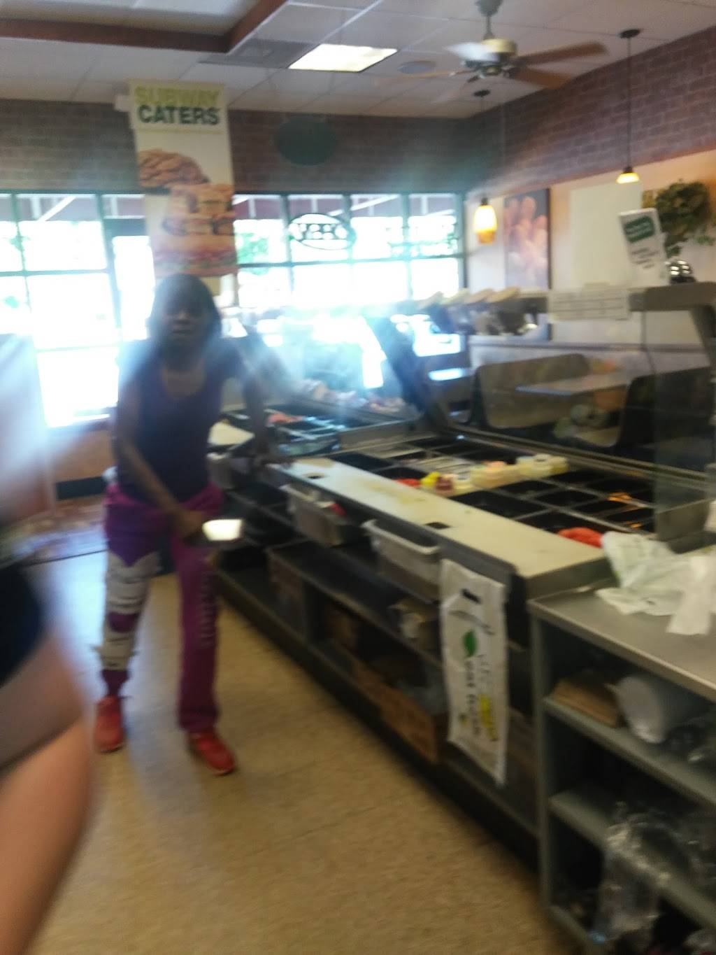 Subway | restaurant | 3105 Alcoa Hwy K, Knoxville, TN 37920, USA | 8655774958 OR +1 865-577-4958