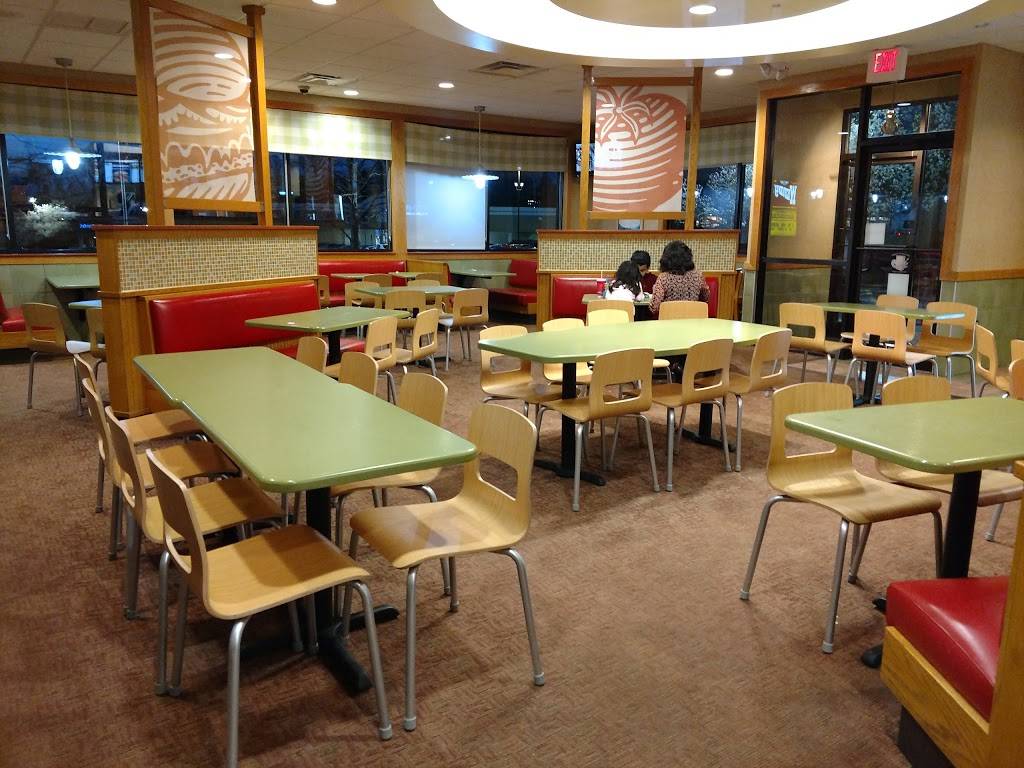 Wendys | restaurant | 3710 Battleground Plaza, Greensboro, NC 27410, USA | 3365453235 OR +1 336-545-3235