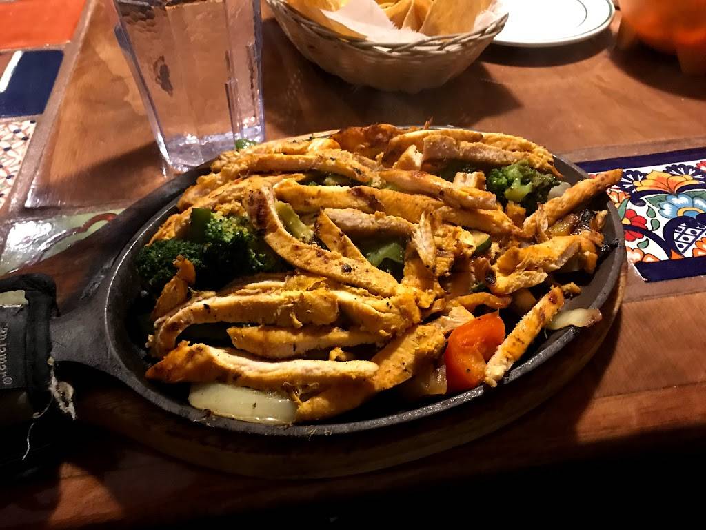 Blue Margaritas | restaurant | 9010 N Allen Rd, Peoria, IL 61615, USA | 3099660783 OR +1 309-966-0783