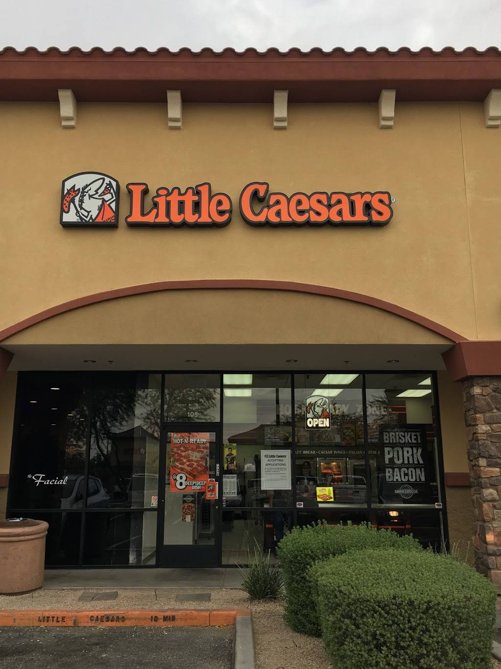 Little Caesars Pizza | meal takeaway | 6466 S Higley Rd, Gilbert, AZ 85298, USA | 4802794750 OR +1 480-279-4750