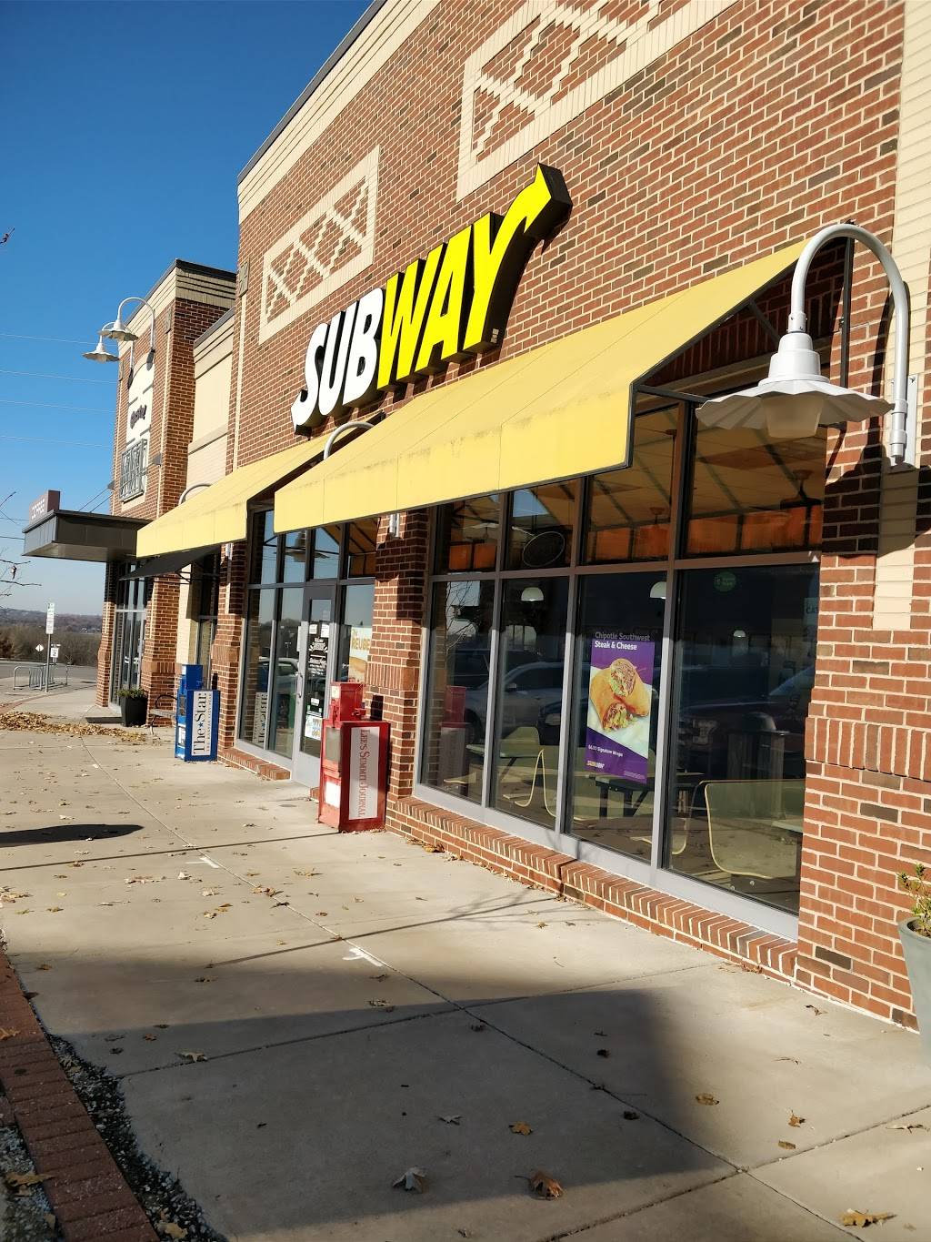 Subway | meal takeaway | 3380 SW Fascination Dr, Lees Summit, MO 64081, USA | 8167656353 OR +1 816-765-6353