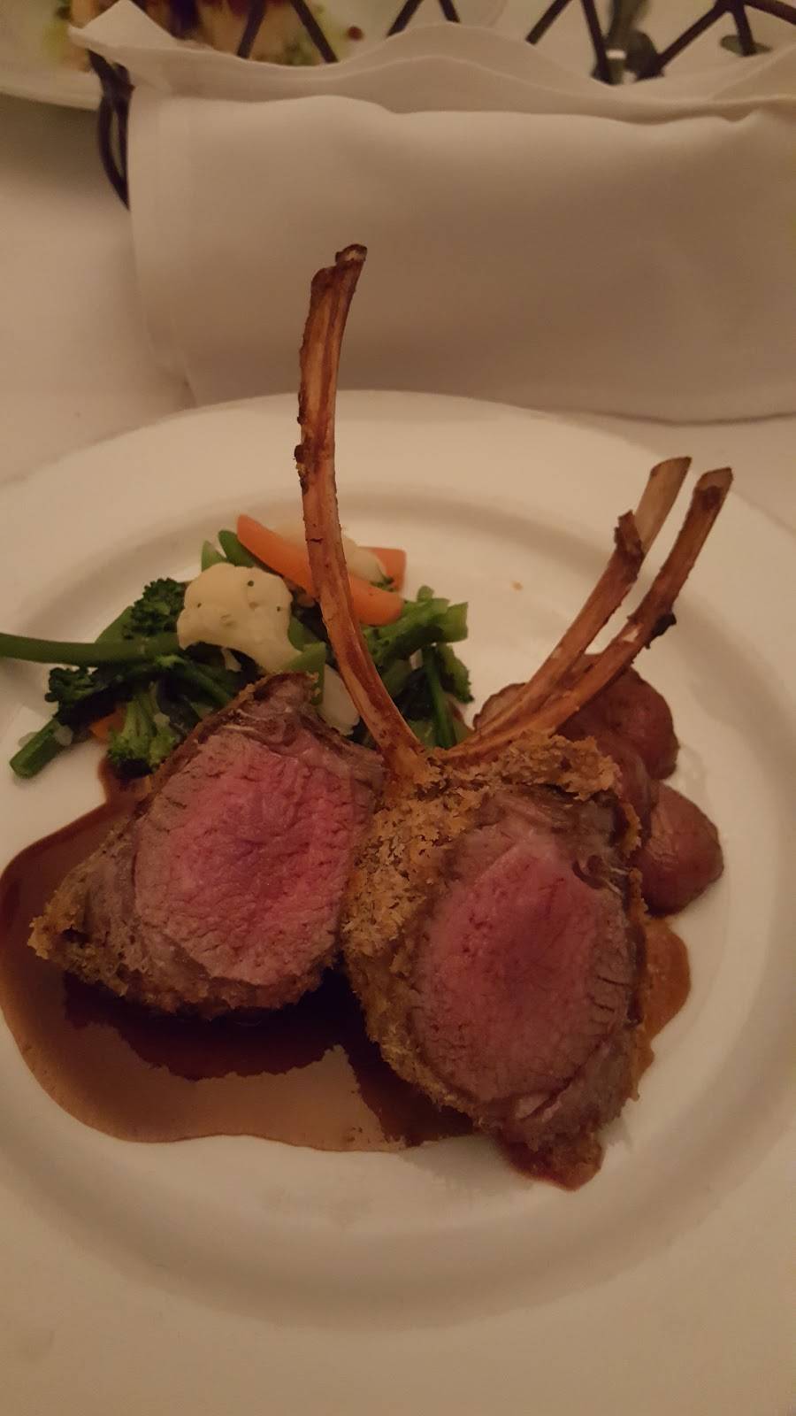 LEscargot | restaurant | Mission St & 4th Ave, Carmel-By-The-Sea, CA 93923, USA | 8316201942 OR +1 831-620-1942