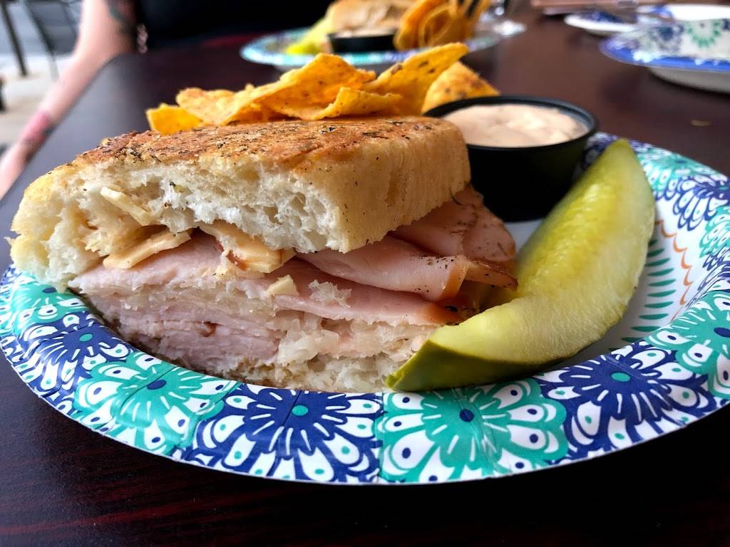 bar Liquorice | restaurant | Baltimore, MD 21230, USA | 4437081675 OR +1 443-708-1675