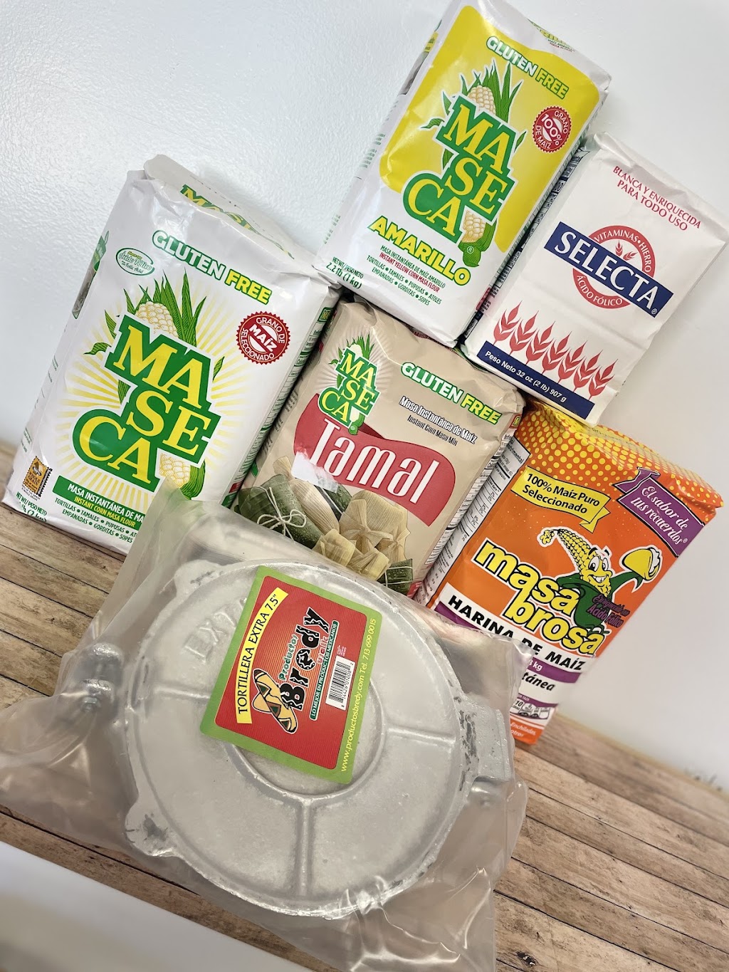 Mi Mercadito | restaurant | 1630 Barksdale Blvd, Bossier City, LA 71111, USA | 3185505148 OR +1 318-550-5148