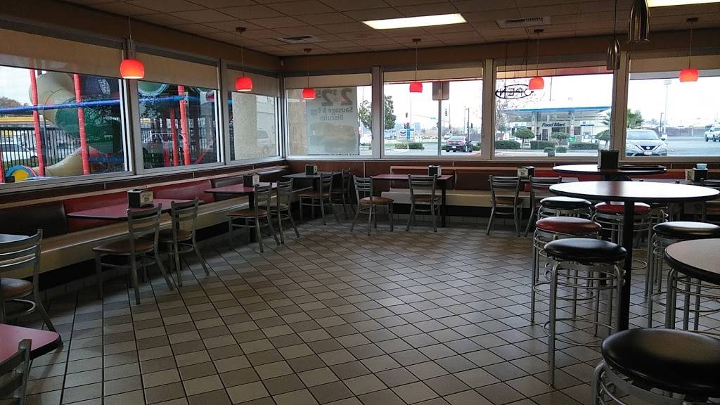 Carls Jr. / Green Burrito | restaurant | 915 Main St, Oakley, CA 94561, USA | 9257785472 OR +1 925-778-5472