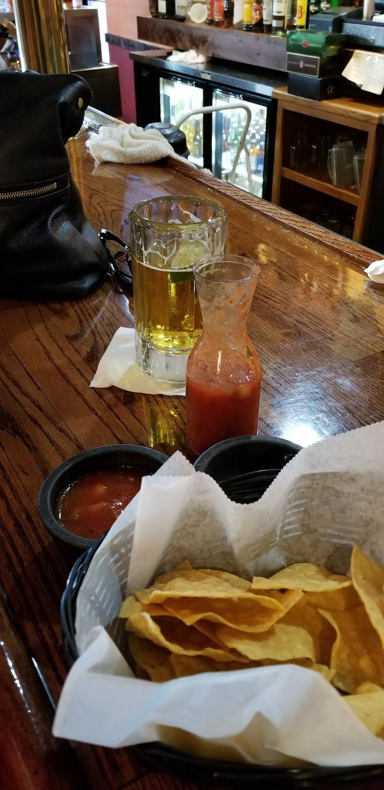 Los Panchos Mexican Restaurant | restaurant | 1470 S Peace Rd, Sycamore, IL 60178, USA | 8159919278 OR +1 815-991-9278