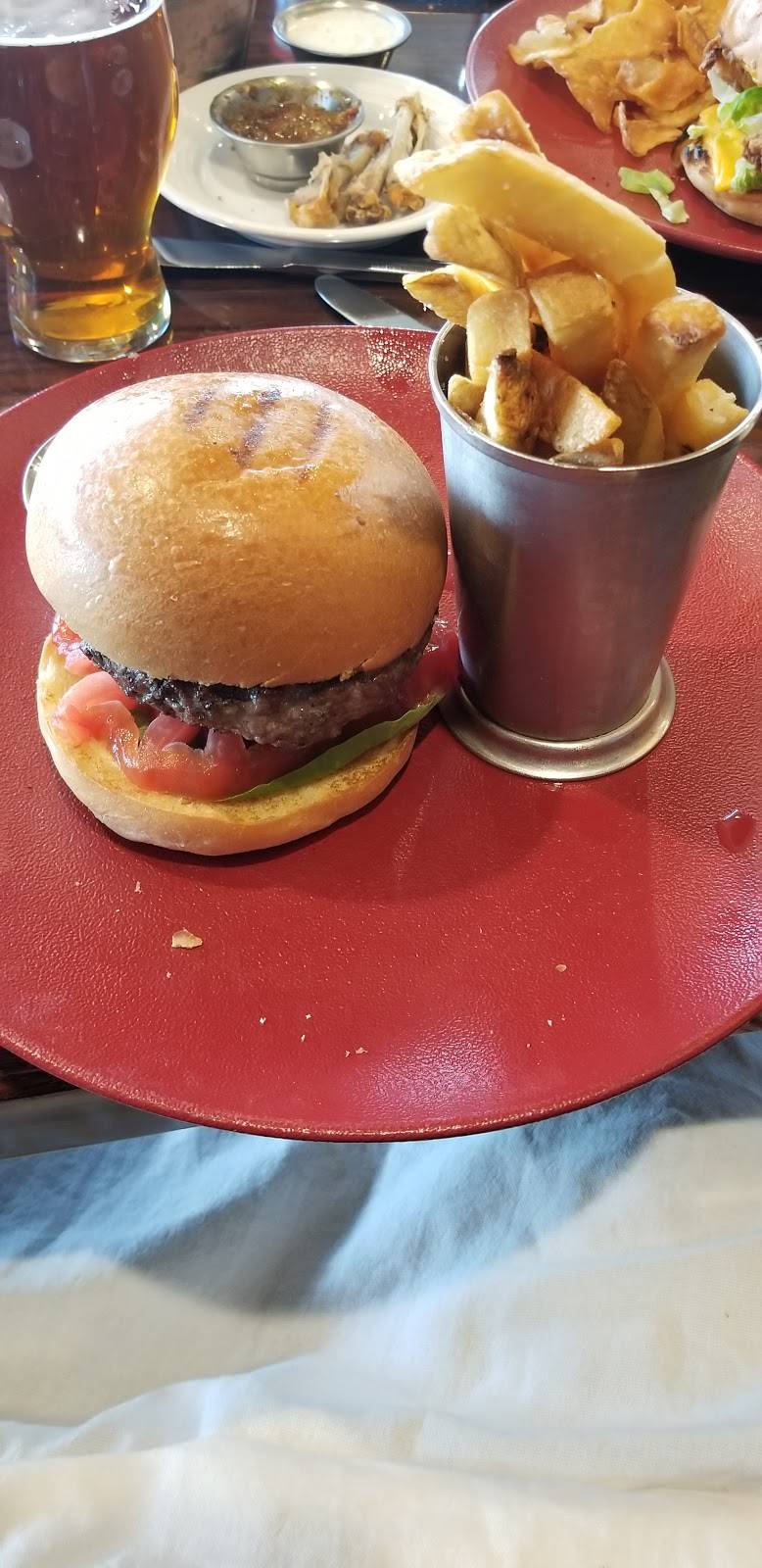 Crystal Tavern | restaurant | 1 Wild Turkey Way, Hamburg, NJ 07419, USA | 8442254953 OR +1 844-225-4953