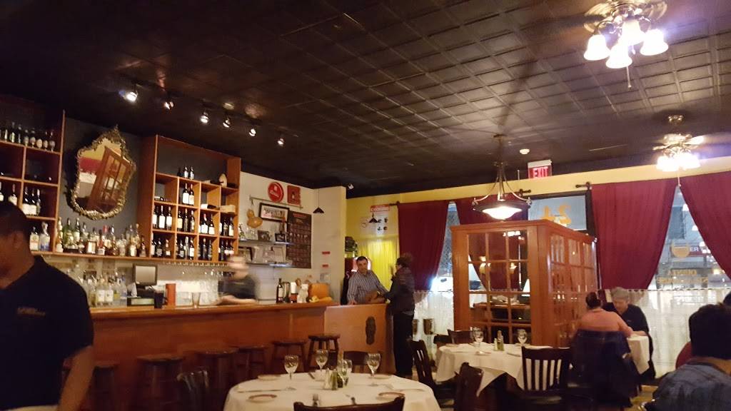 Quinta Steakhouse | restaurant | 24 E Central Ave, Pearl River, NY 10965, USA | 8457355565 OR +1 845-735-5565