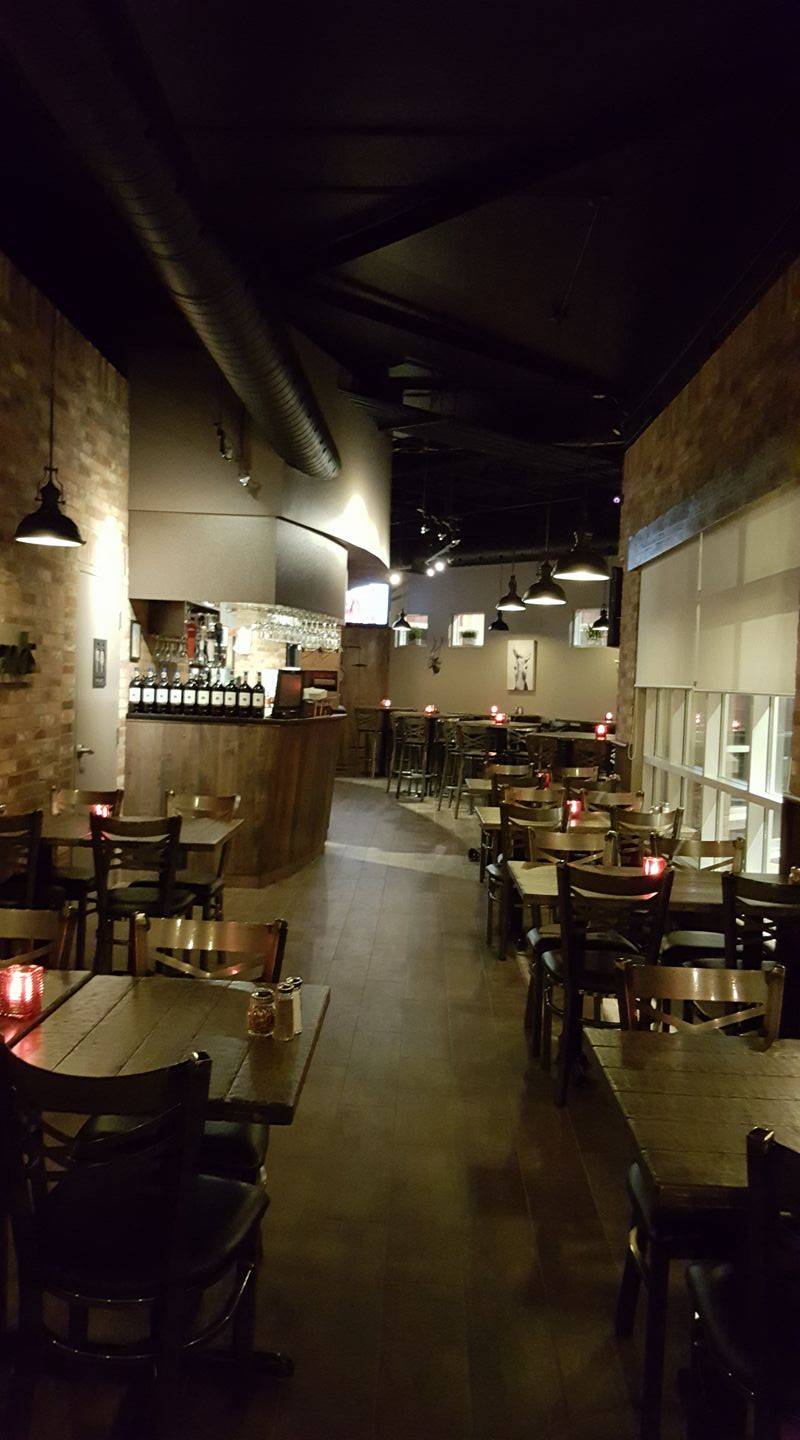 Portabellos Italian Bistro | restaurant | 10220 Derry Rd W, Milton, ON L9T 7J3, Canada | 9058781933 OR +1 905-878-1933