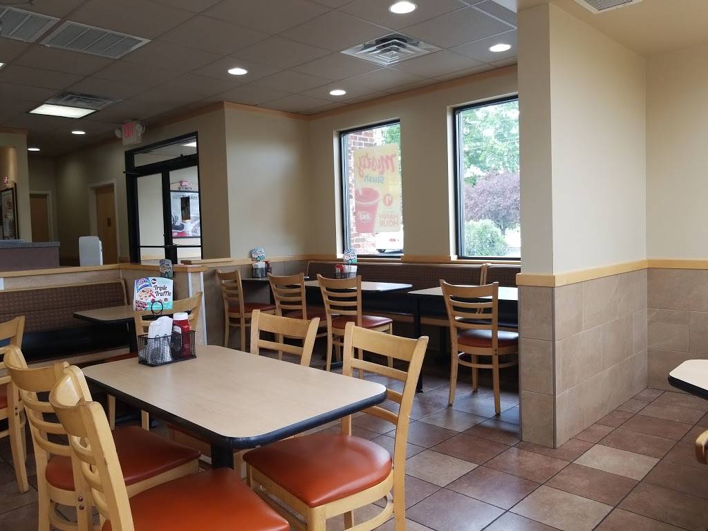 Dairy Queen | restaurant | 700 Business Loop 70 E, Columbia, MO 65201, USA | 5734420738 OR +1 573-442-0738