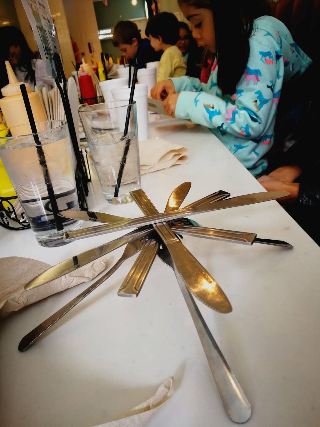 Small Batch | restaurant | 237 W 5th St, Winston-Salem, NC 27101, USA | 3368936395 OR +1 336-893-6395