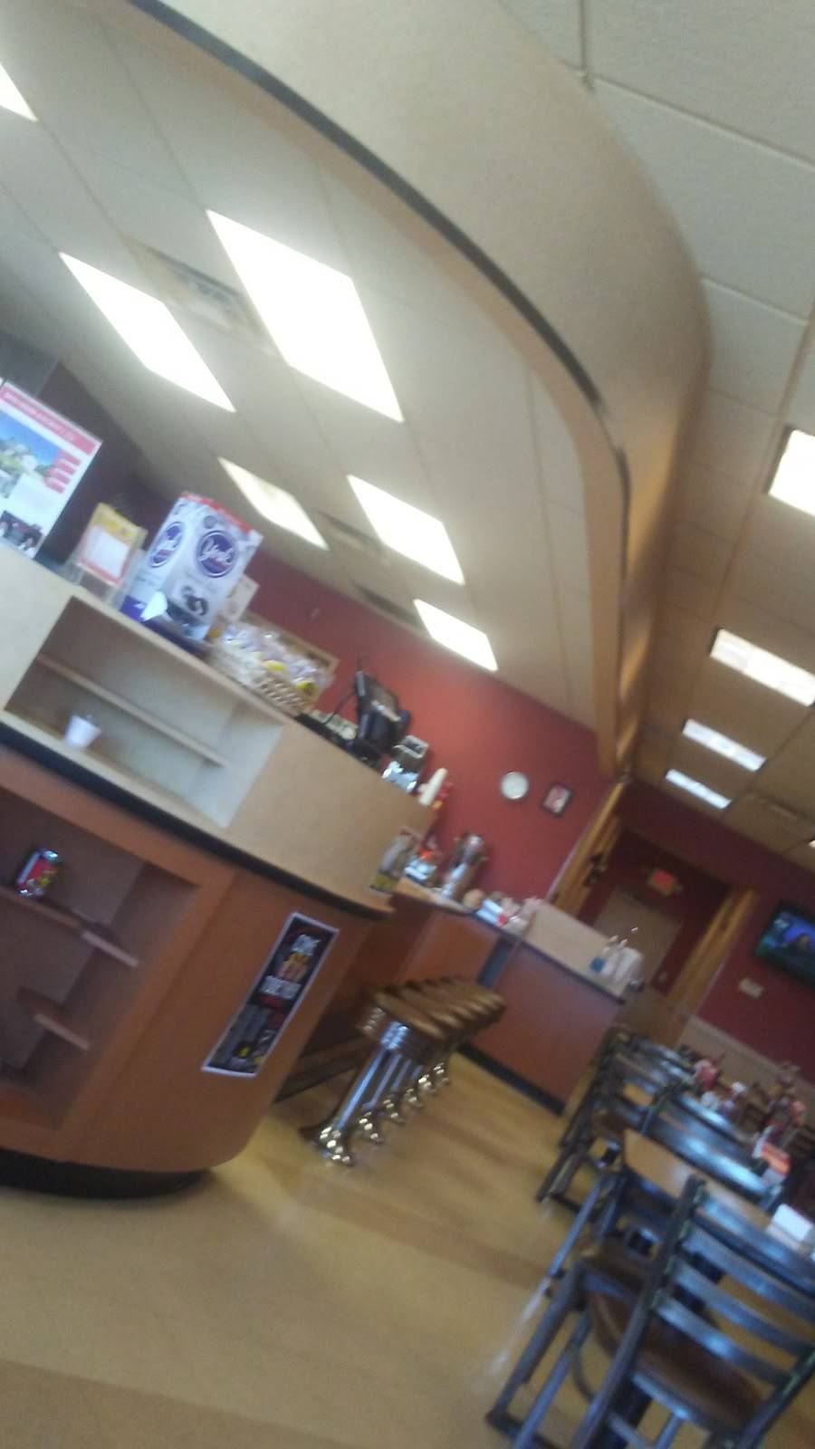 Gold Star Chili | restaurant | 1201 W Eads Pkwy, Lawrenceburg, IN 47025, USA | 8125379264 OR +1 812-537-9264