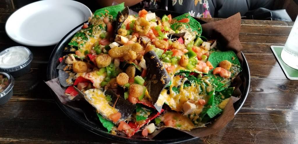 The Rad Brothers Sports Bar and Tap House | restaurant | 550 Ontario St S, Milton, ON L9T 5E4, Canada | 9058751119 OR +1 905-875-1119