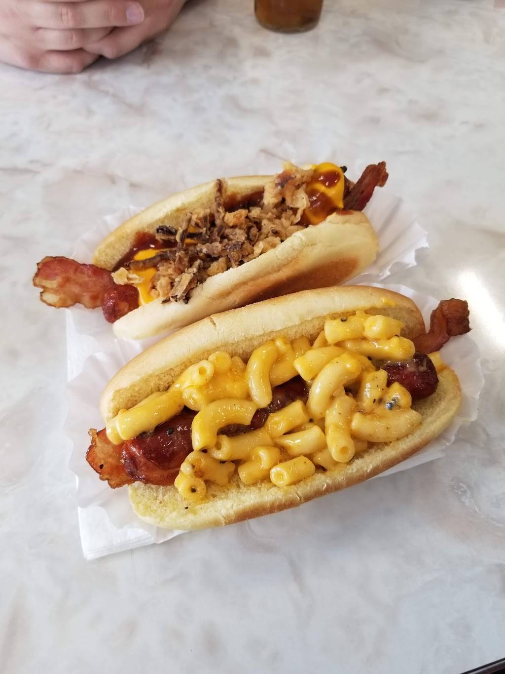 Lock & Dam Dog Shop | restaurant | 7331 Butler St, Pittsburgh, PA 15206, USA | 4123631919 OR +1 412-363-1919