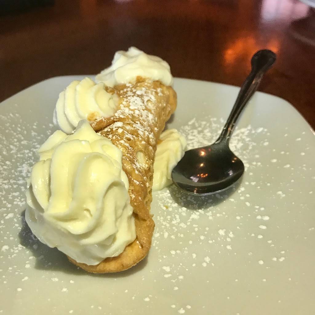 Sabatinos North Italian Restaurant | restaurant | 1 E Broadway, Derry, NH 03038, USA | 6034327999 OR +1 603-432-7999