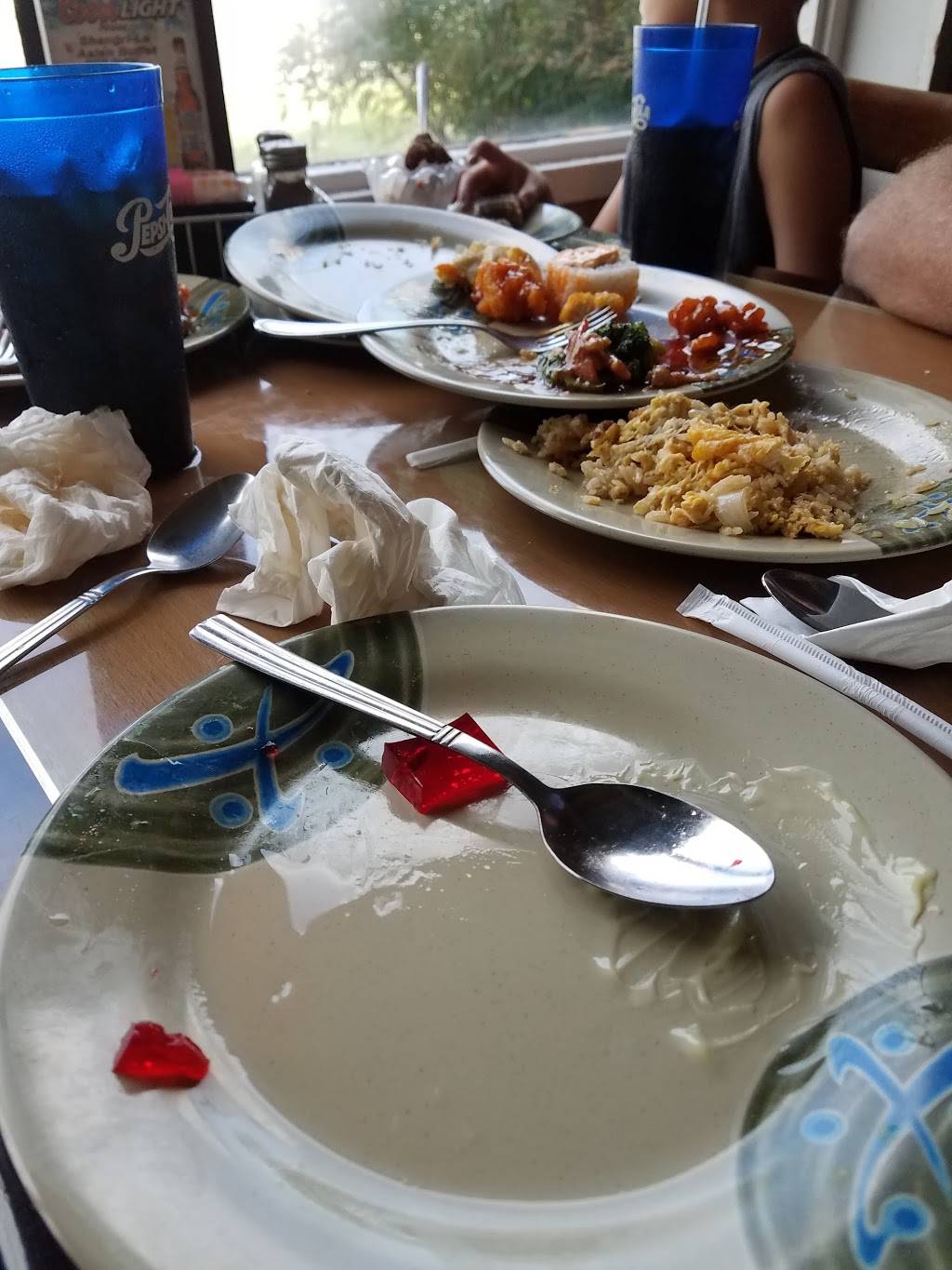 Shangri La Asian Buffet | restaurant | 3366 Halifax Rd, South Boston, VA 24592, USA | 4345721688 OR +1 434-572-1688