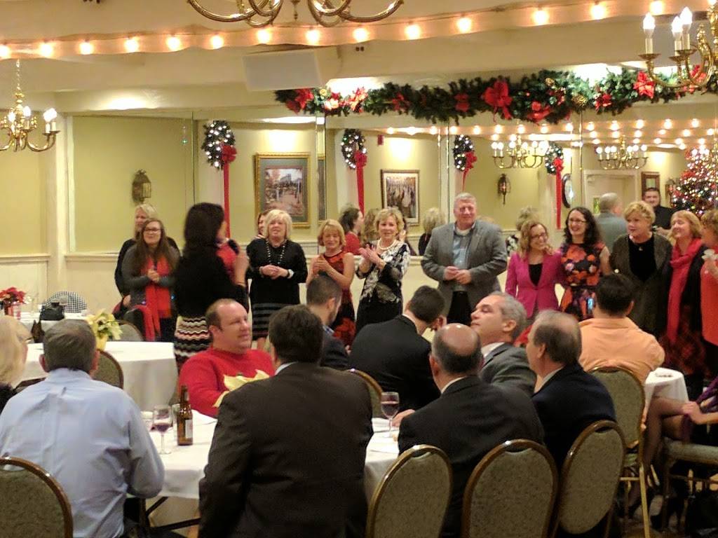 Nuchies Restaurant | restaurant | 164 Central St, Bristol, CT 06010, USA | 8605821108 OR +1 860-582-1108