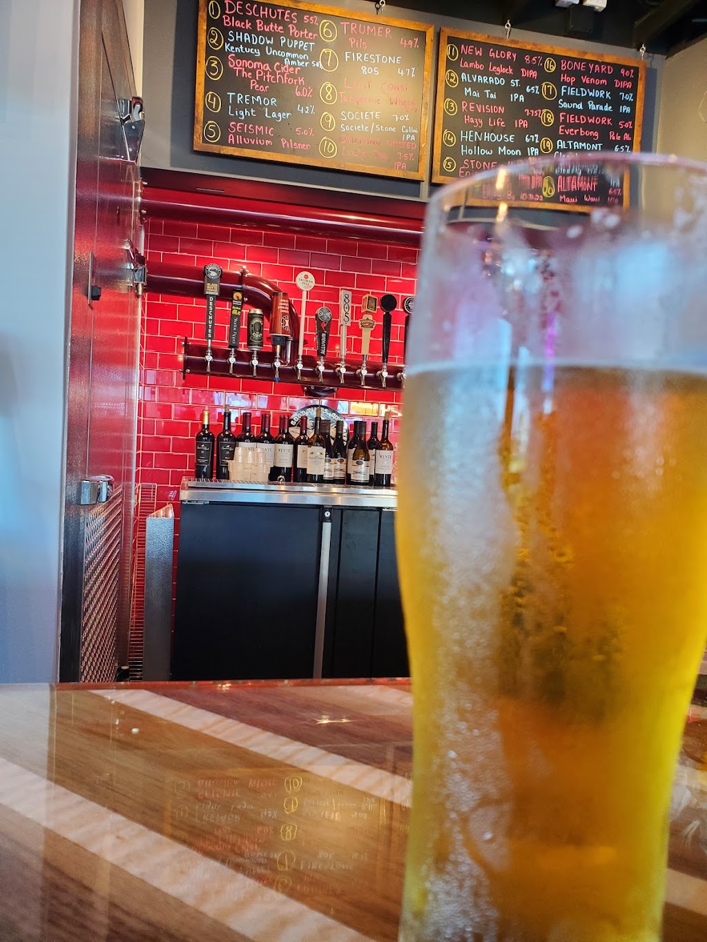 Extreme Pizza | restaurant | 1608 Holmes St, Livermore, CA 94550, USA | 9254952555 OR +1 925-495-2555