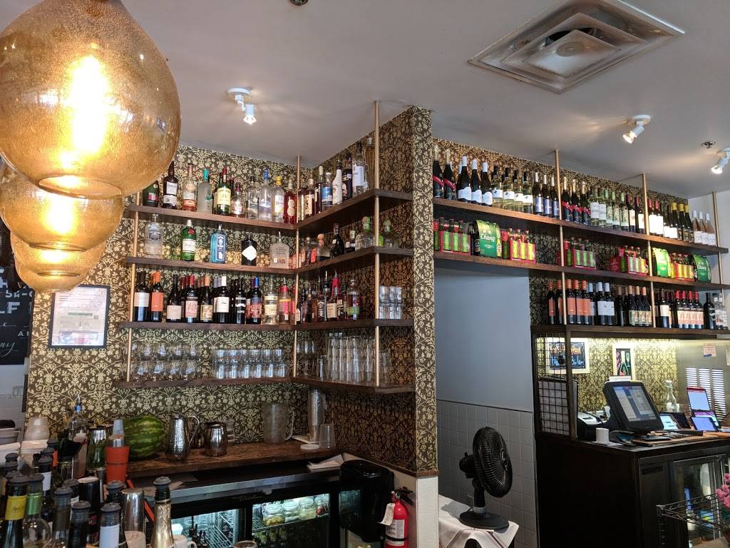 Pakpao Thai Food - Design District | restaurant | 1628 Oak Lawn Ave #120, Dallas, TX 75207, USA | 2147497002 OR +1 214-749-7002