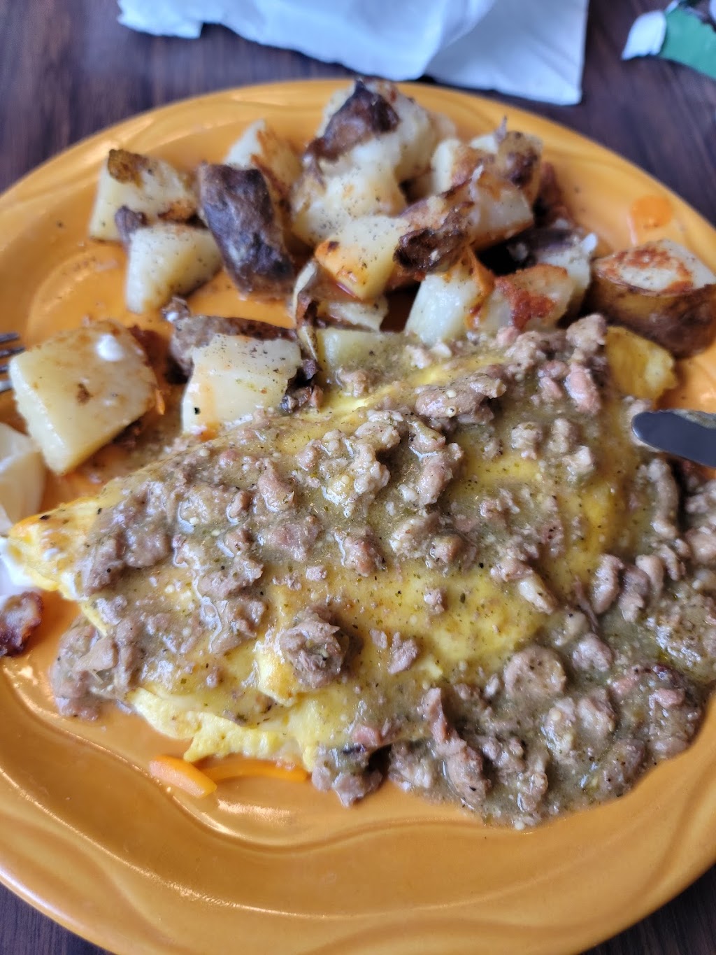 Eddies Famous Cafe | restaurant | 401 W Pacheco Blvd, Los Banos, CA 93635, USA | 2098262379 OR +1 209-826-2379