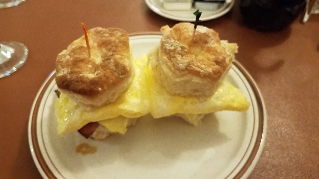 Fireside Restaurant & Catering | restaurant | 2637 Bragg Blvd, Fayetteville, NC 28303, USA | 9103399321 OR +1 910-339-9321