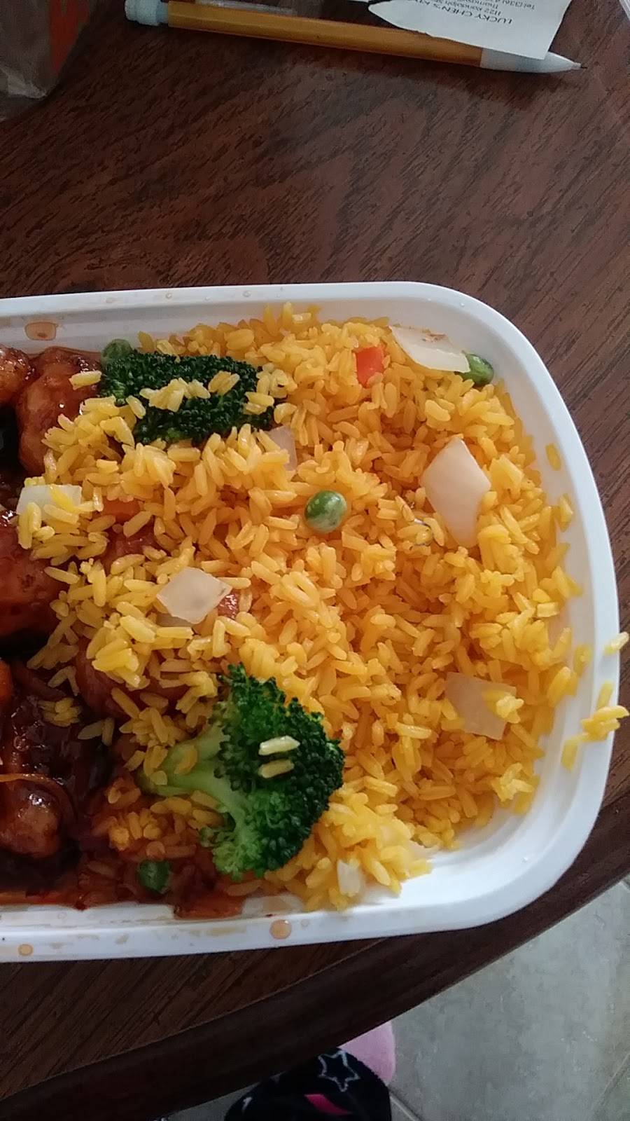 Lucky Chens Kitchen | restaurant | 1122 Randolph St, Thomasville, NC 27360, USA | 3364721098 OR +1 336-472-1098