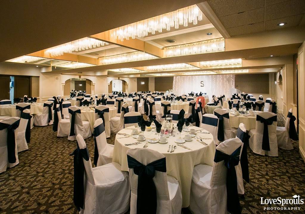 Golfs Steak House & Seafood | restaurant | 598 Lancaster St W, Kitchener, ON N2K 1M3, Canada | 5195794050 OR +1 519-579-4050