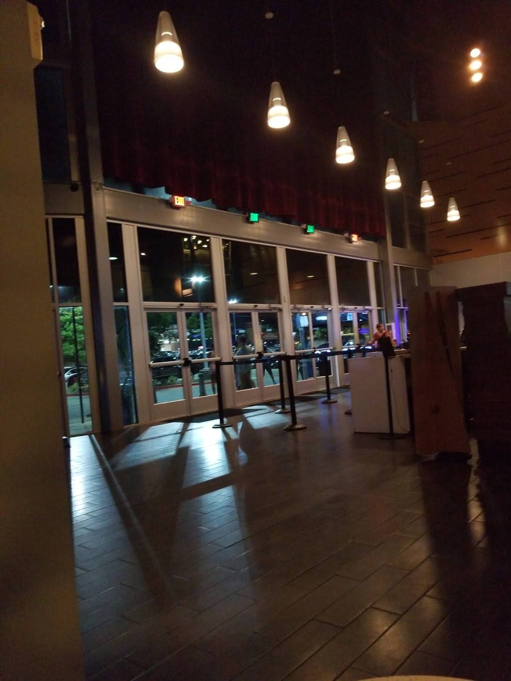 Studio Movie Grill Colleyville | restaurant | 5655 Colleyville Blvd #300, Colleyville, TX 76034, USA | 6822679464 OR +1 682-267-9464