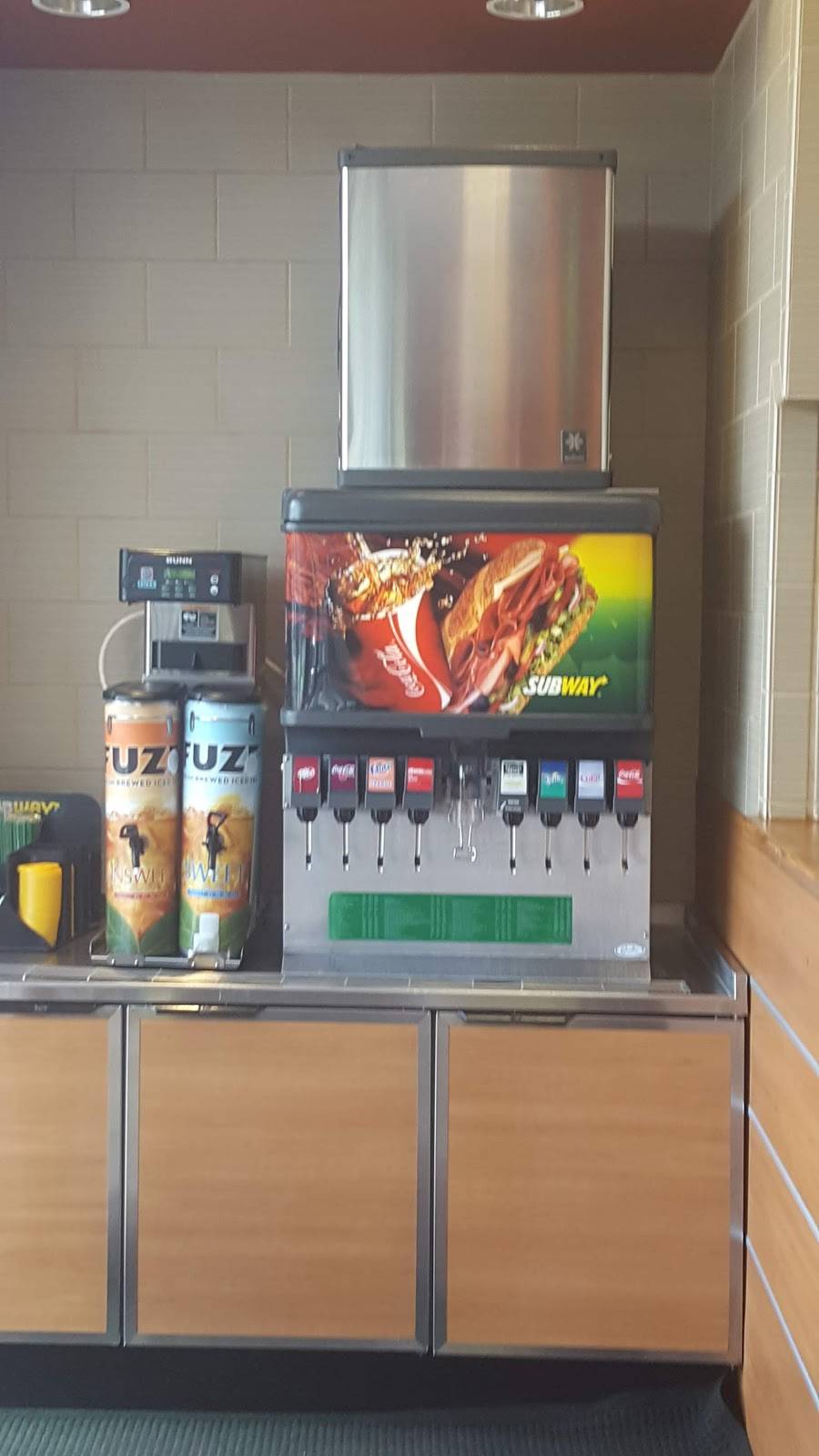 Subway | restaurant | 2328 W Mercury Blvd B, Hampton, VA 23666, USA | 7578251771 OR +1 757-825-1771