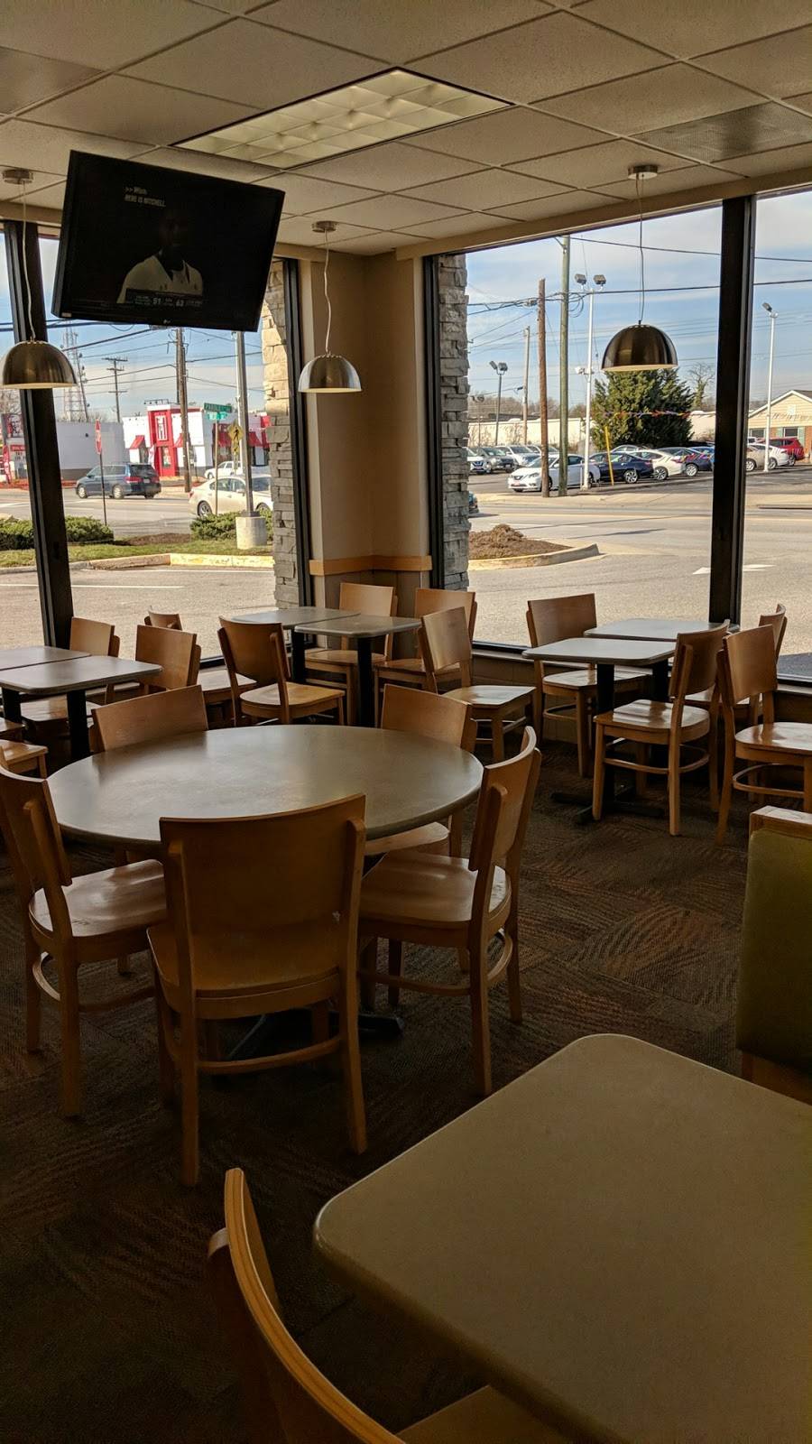 Wendys | restaurant | 1949 West St, Annapolis, MD 21401, USA | 4108416788 OR +1 410-841-6788