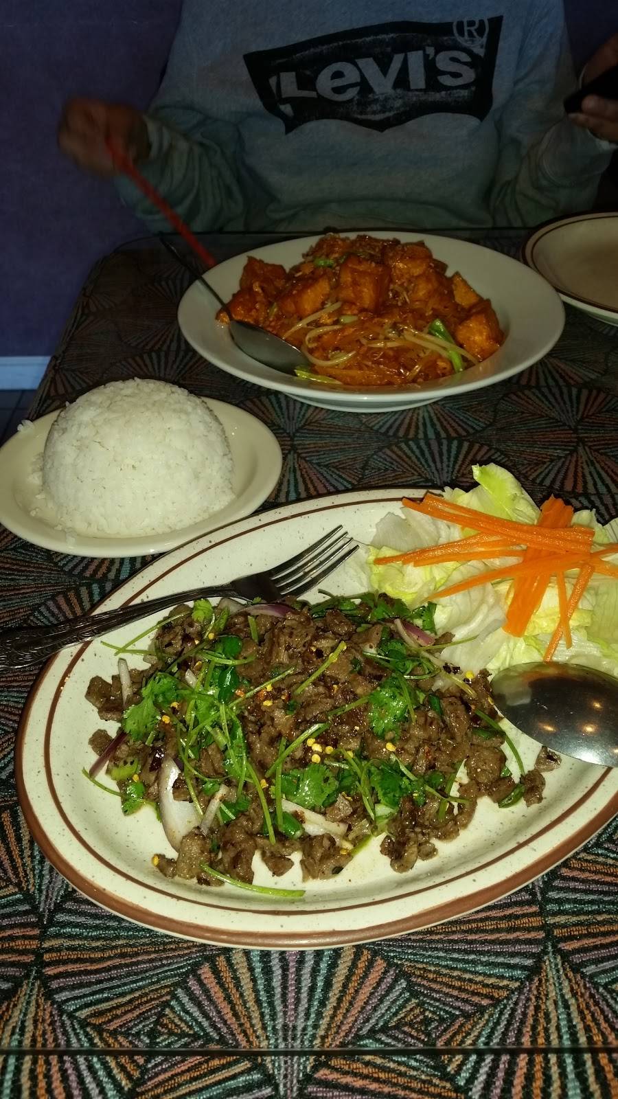 Thai Taste | restaurant | 240 S Rainbow Blvd, Las Vegas, NV 89145, USA | 7028386808 OR +1 702-838-6808