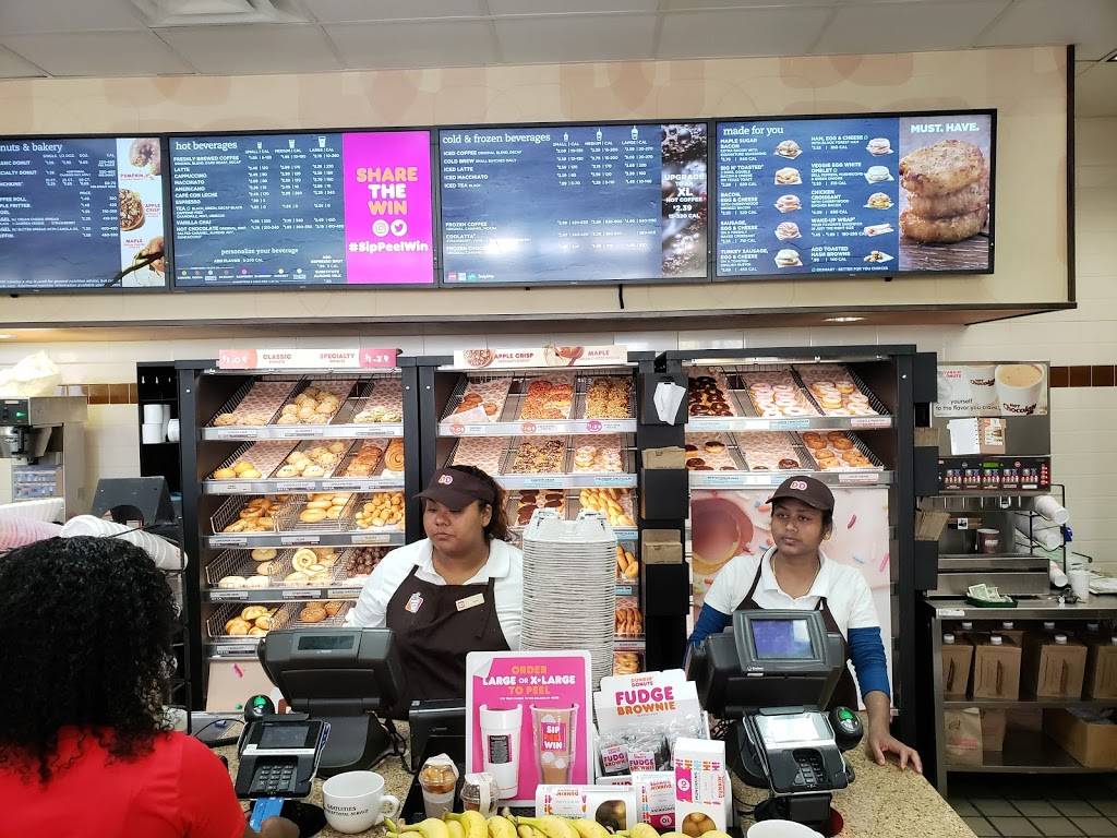 Dunkin | bakery | 2090 W Atlantic Ave, Delray Beach, FL 33445, USA | 5612786377 OR +1 561-278-6377