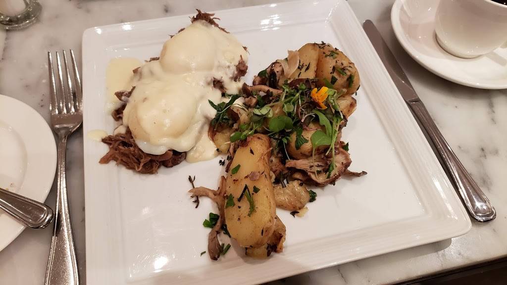 Petit Opus Cafe-Bar | restaurant | 1050 Rue Sherbrooke Ouest, Montréal, QC H3A 2R6, Canada | 5149856252 OR +1 514-985-6252