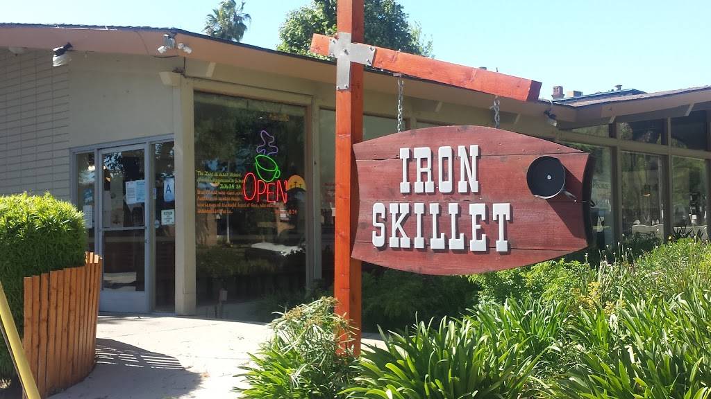 Iron Skillet Restaurant | restaurant | 805 N Euclid Ave, Ontario, CA 91762, USA | 9099844600 OR +1 909-984-4600
