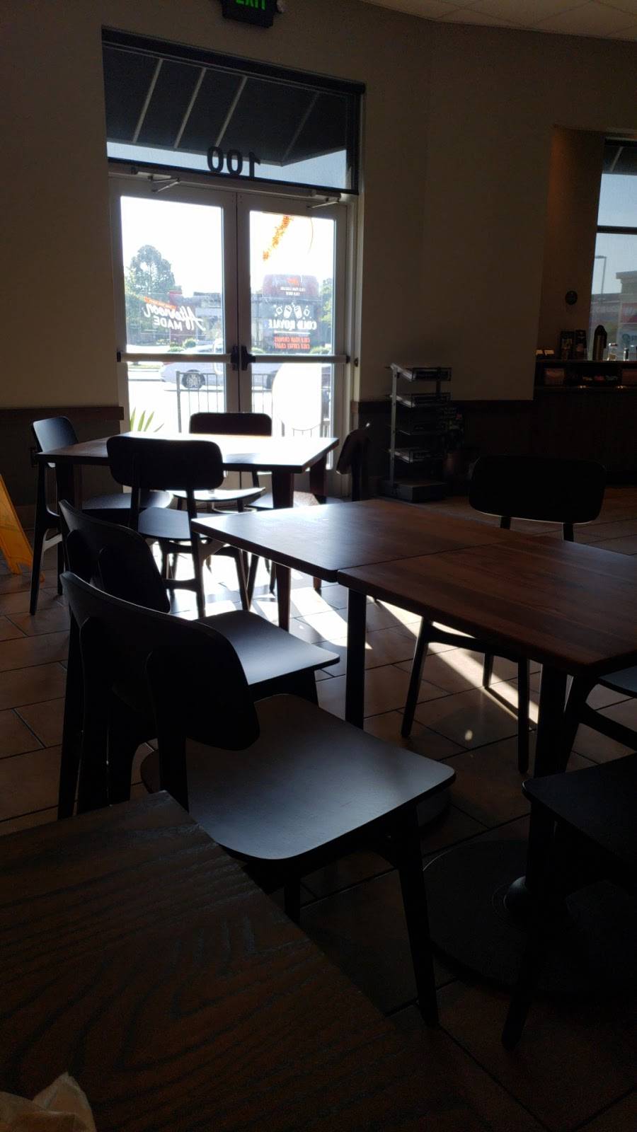 Starbucks | cafe | 1099 Independence Blvd #100, Virginia Beach, VA 23455, USA | 7574601071 OR +1 757-460-1071