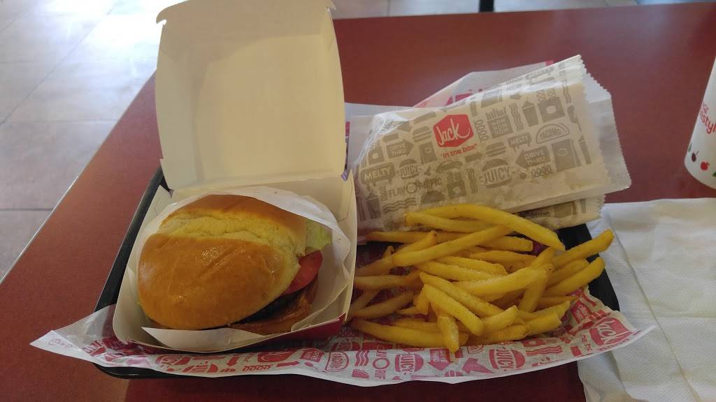 Jack in the Box | restaurant | 22902 I-10, Wallisville, TX 77597, USA | 4093892451 OR +1 409-389-2451