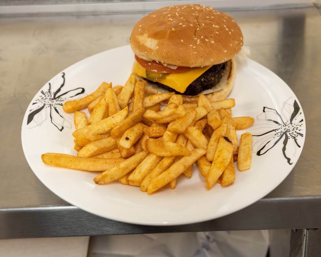 Fish Fry Mama | restaurant | 2315 Greens Rd, Houston, TX 77032, USA | 7132393671 OR +1 713-239-3671