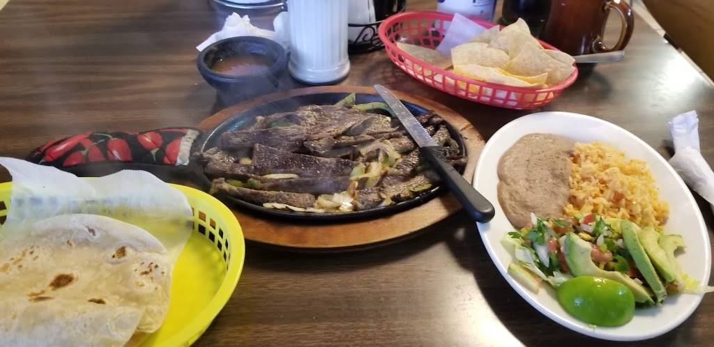 El Comal Mexican Restaurant | restaurant | 2254-2272 Texas 36 N, Sealy, TX 77474, USA | 9796277163 OR +1 979-627-7163