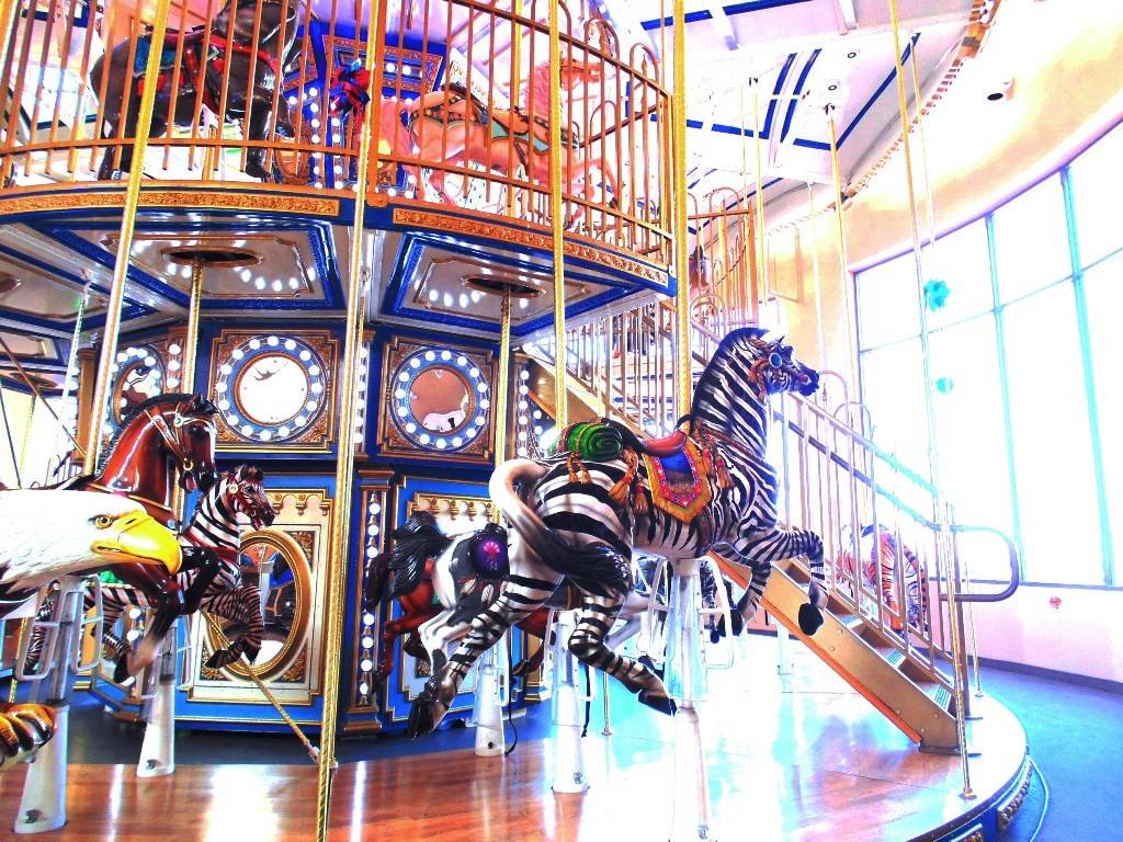 Superstition Springs Center | shopping mall | 6555 E Southern Ave, Mesa, AZ 85206, USA | 4808320212 OR +1 480-832-0212