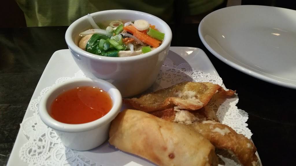 Diho Siam | restaurant | 27001 La Paz Rd #100, Mission Viejo, CA 92691, USA | 9495971550 OR +1 949-597-1550