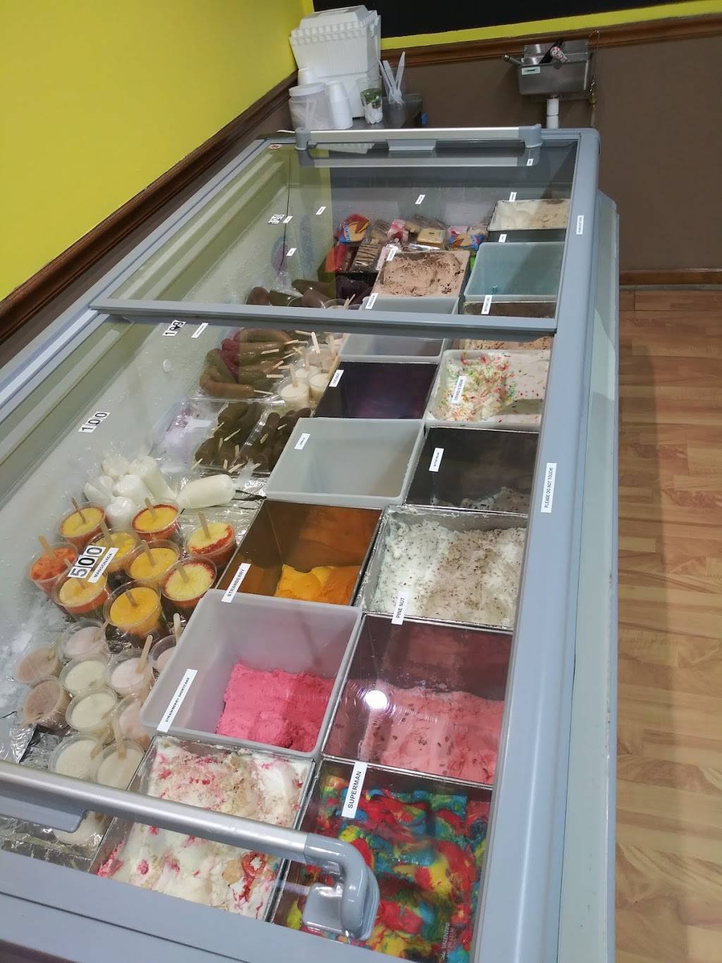 THE HIDEOUT COFFEE SHOP | restaurant | 2204 Gault Ave N, Fort Payne, AL 35967, USA | 2563642181 OR +1 256-364-2181