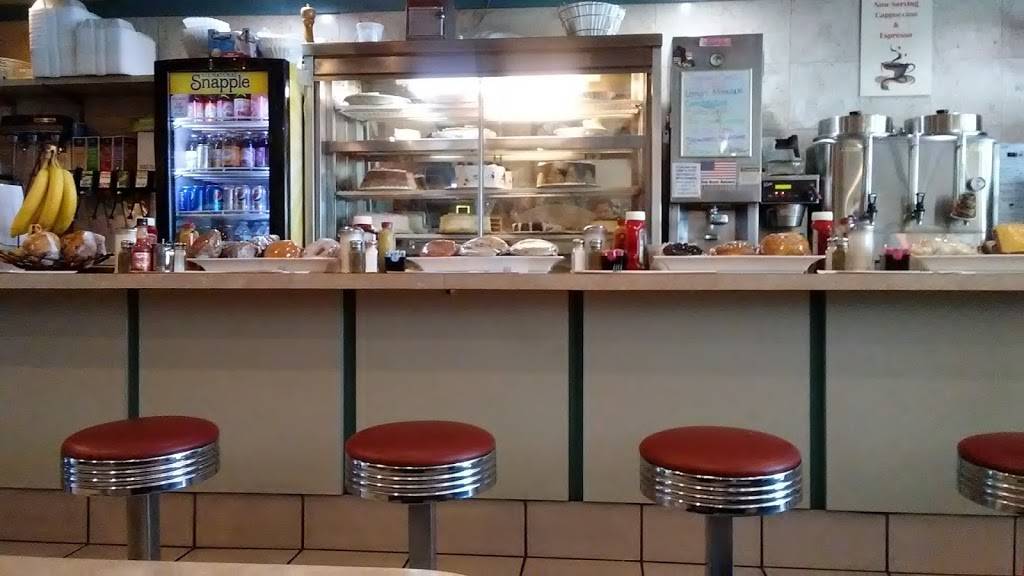 Clairmont Diner | restaurant | 929 Yonkers Ave, Yonkers, NY 10704, USA | 9144230482 OR +1 914-423-0482