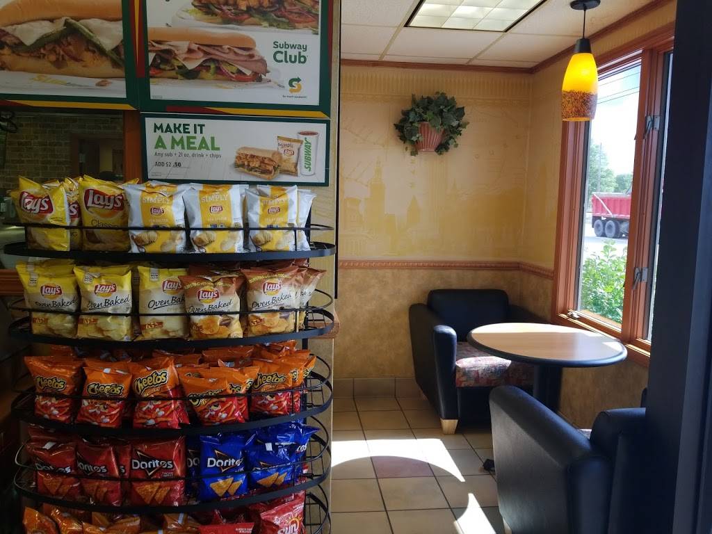 Subway | restaurant | 625 N Williams St, Mancelona, MI 49659, USA | 2315875110 OR +1 231-587-5110