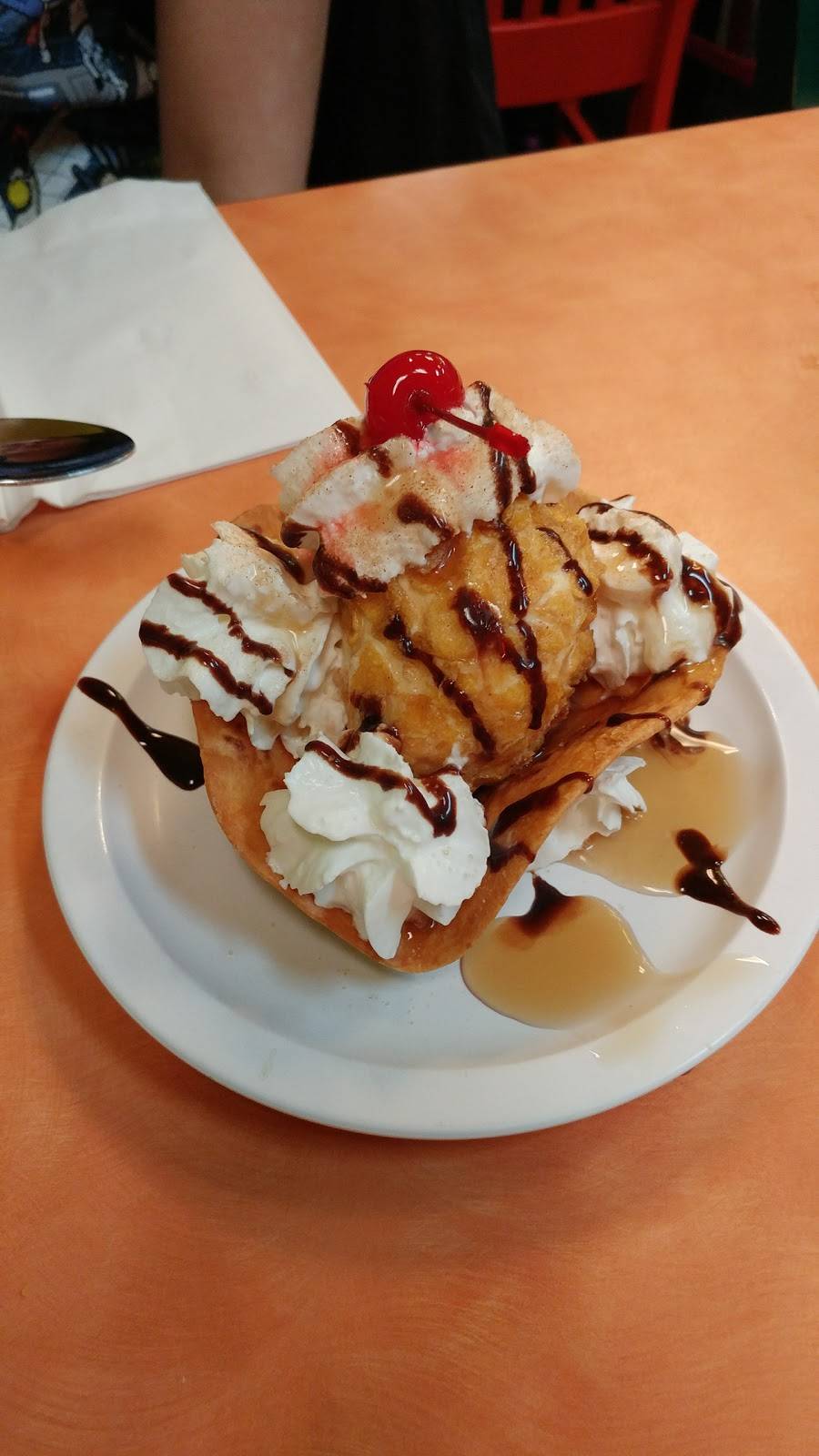 El Carambas | restaurant | 1503 12th St SE, Rochester, MN 55904, USA | 5072813104 OR +1 507-281-3104