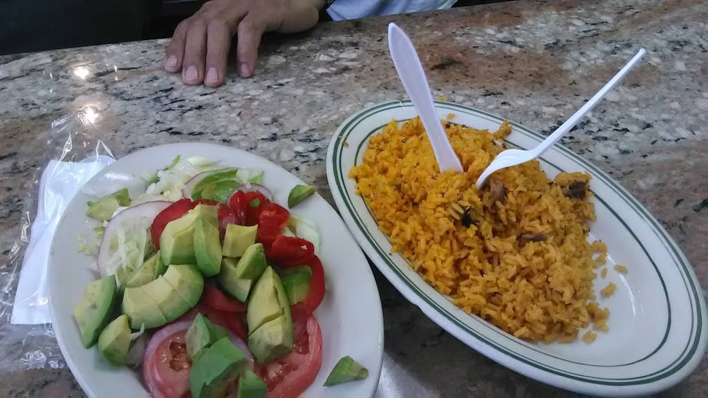 Georgina | restaurant | 1003 E 163rd St, Bronx, NY 10459, USA | 7183286257 OR +1 718-328-6257