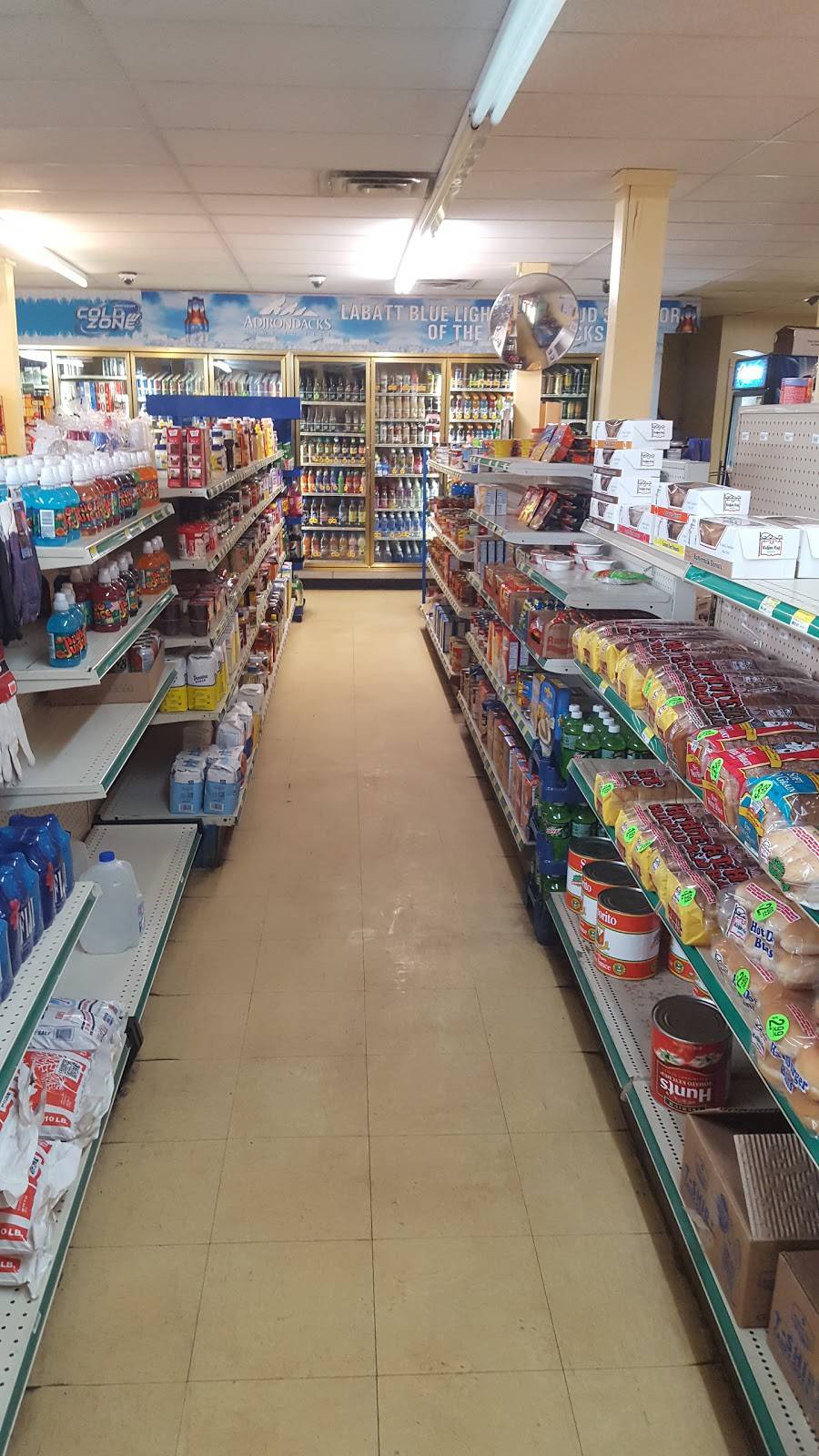 Crown Pizza | restaurant | 2777 Main St, Crown Point, NY 12928, USA | 5185974242 OR +1 518-597-4242