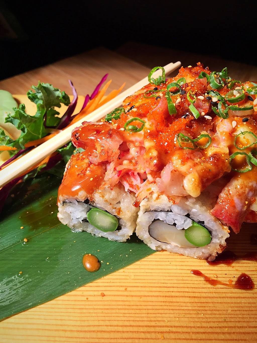 Nguyens Vietnamese Cuisine & Sushi Bar | cafe | 286 Humphrey St, Swampscott, MA 01907, USA | 7815920047 OR +1 781-592-0047