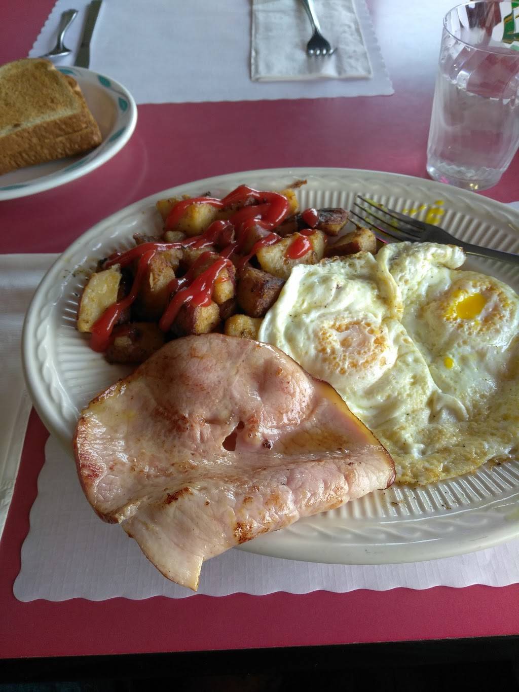 Casagrandes Delicatessen | meal takeaway | 1910 Country Club Blvd, Stockton, CA 95204, USA | 2094641492 OR +1 209-464-1492